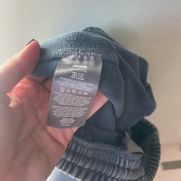 SKIMS Boyfriend Sweatpants - Picture 3 of 3